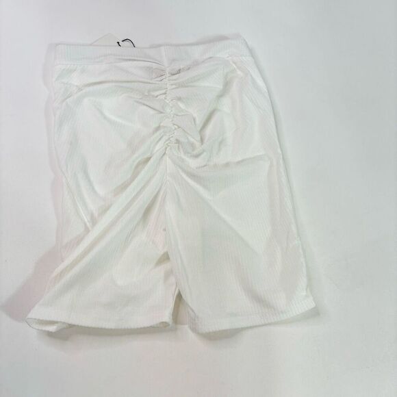 Club L Shorts Womens 6 White Solid Mid-Rise Pullover Activewear NWT Athleisure - Picture 5 of 8